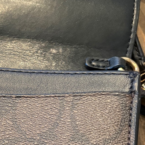 Coach Flap Phone Wallet/Wristlet Crossbody Mini Bag Clutch - Picture 10 of 11